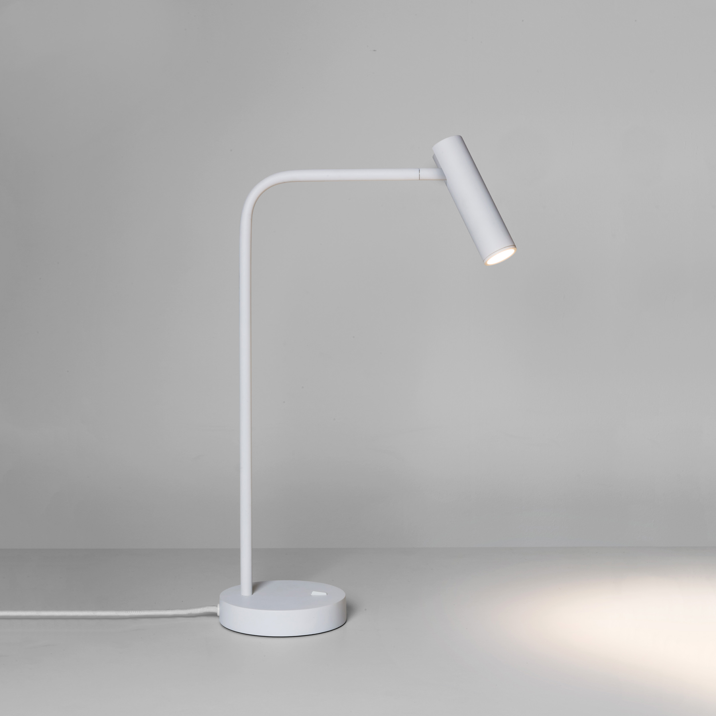 Enna Desk LED TL 2700K mat wit