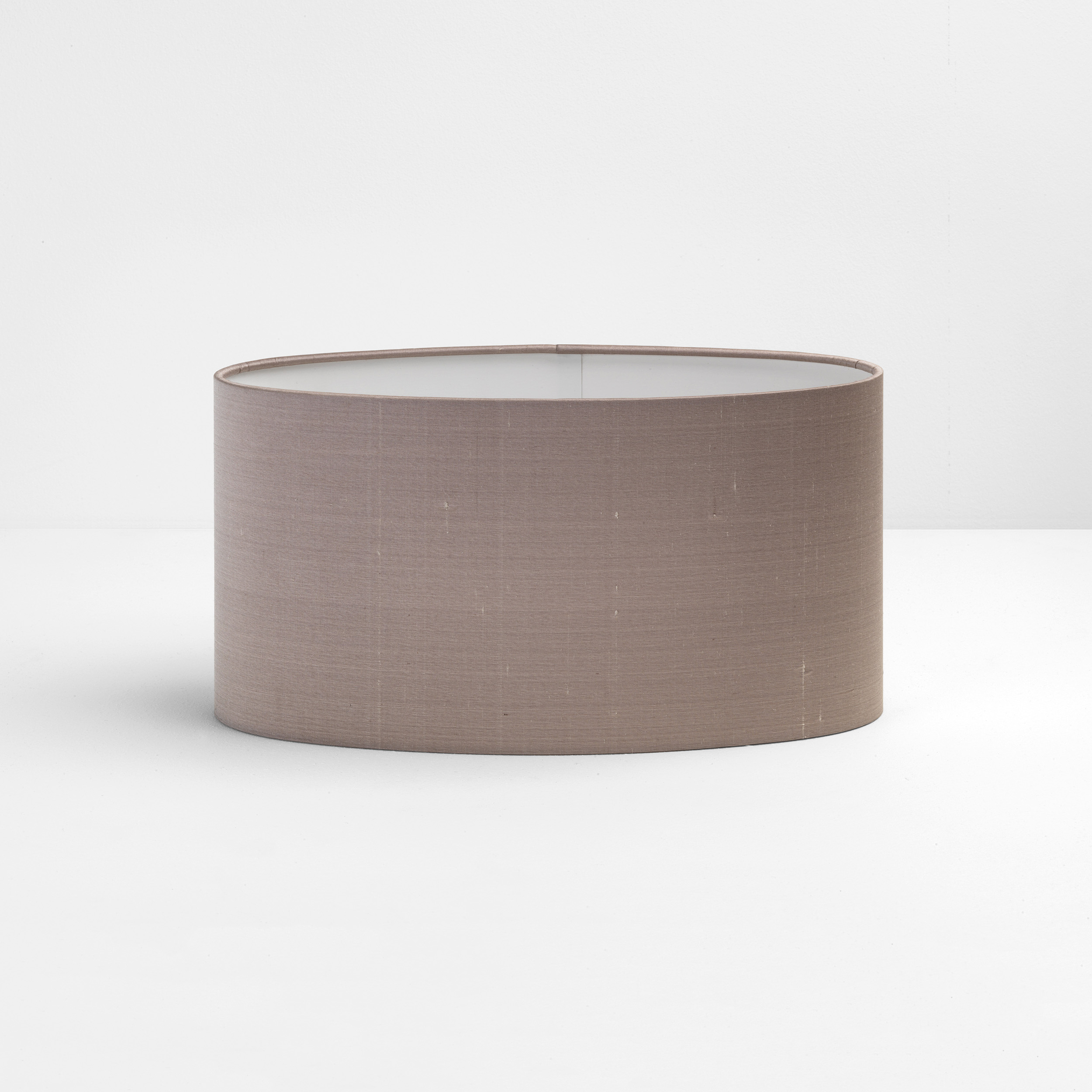 Kap Oval 285 WL taupe zijde